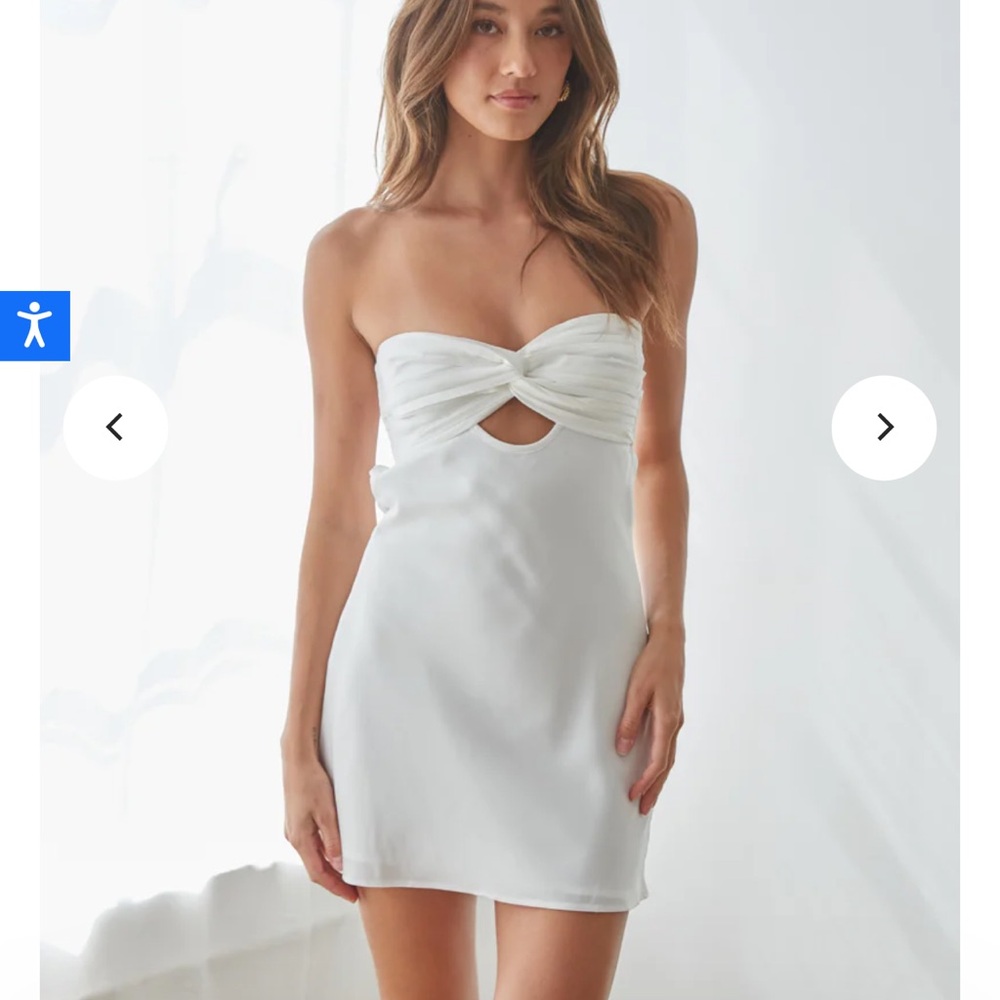 Strapless Keyhole Open Back Mini Dress